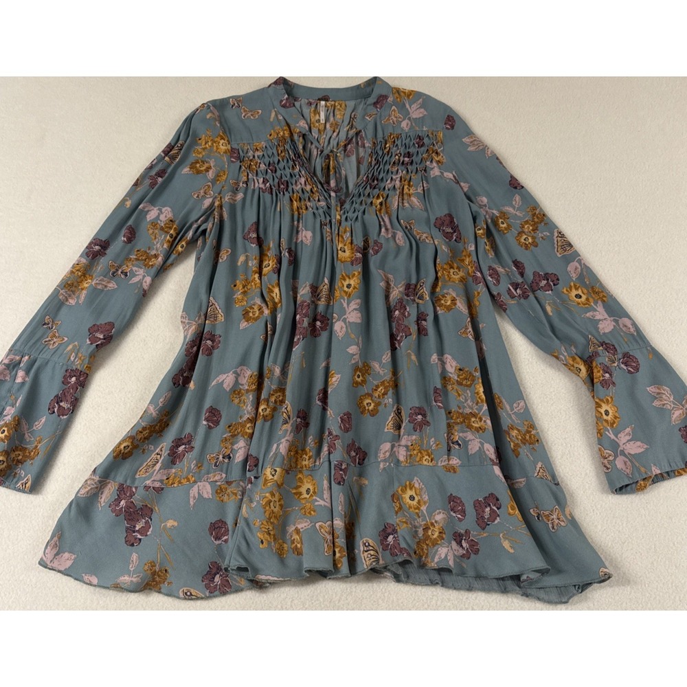Free People Top Blouse Floral Cottage MED Butterfly Career Dressy Flowy Smocked - Picture 1 of 10